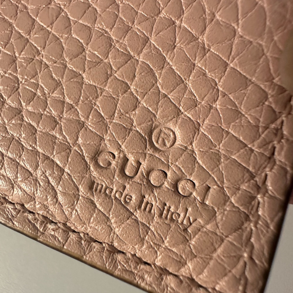 Gucci Blush Pink Leather Wallet with Gold Bee and Blind for Love - Picture 4 of 8